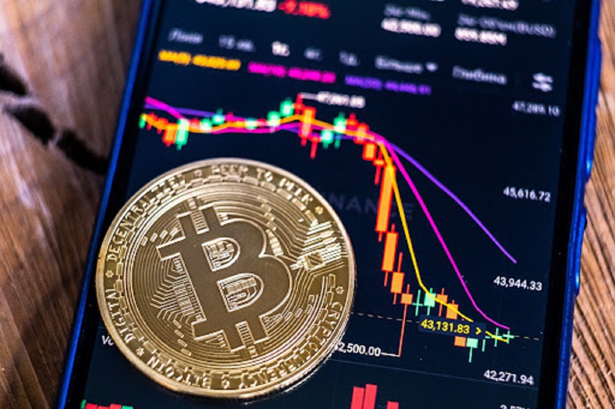 Binance Taker Flow Turns Positive as Bitcoin Cycle Stabilizes