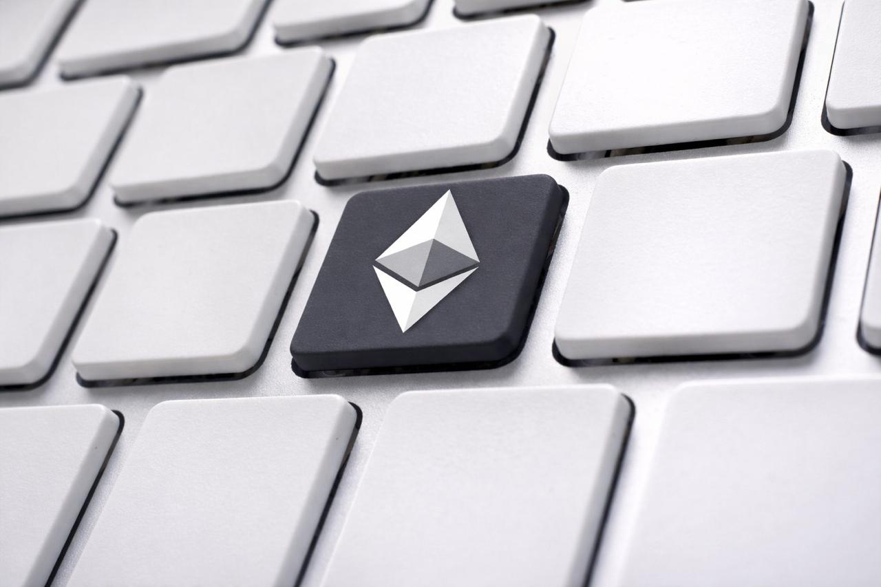 Ethereum Reserves on Binance Fall But Price Keeps Sliding