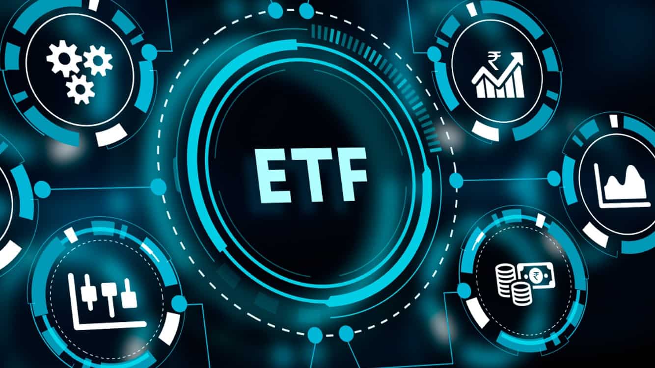 U.S. Spot Crypto ETFs See Nearly $700M in One-Day Inflows